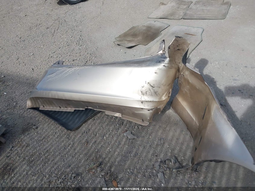 2000 Honda Accord 2.3 Se VIN: 1HGCG5677YA101683 Lot: 43673979