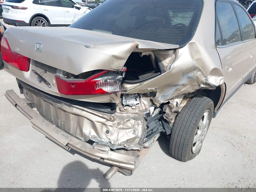 2000 Honda Accord 2.3 Se VIN: 1HGCG5677YA101683 Lot: 43673979