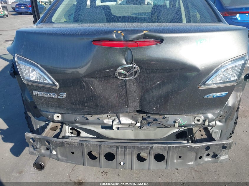 2013 Mazda Mazda3 I Touring VIN: JM1BL1V73D1711414 Lot: 43674002