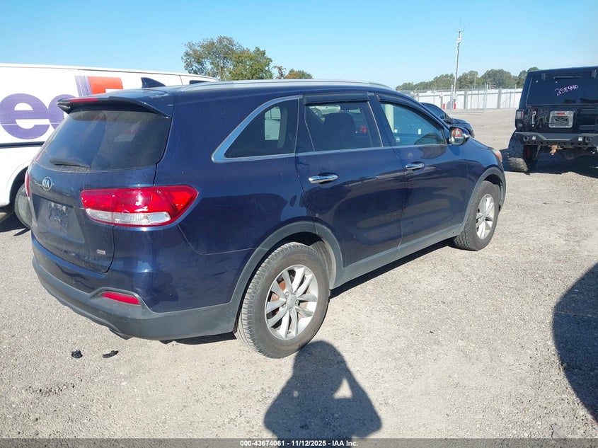 5XYPG4A37GG058704 2016 KIA SORENTO photo no. 4