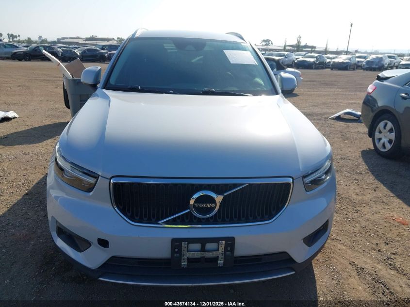 2021 Volvo Xc40 T4 Momentum VIN: YV4AC2HK8M2536571 Lot: 43674134