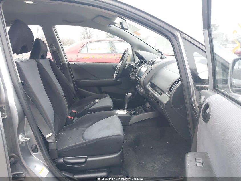 JHMGD38638S063654 2008 HONDA FIT photo no. 5