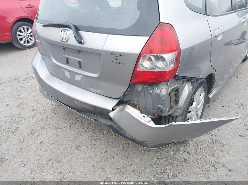 JHMGD38638S063654 2008 HONDA FIT photo no. 6