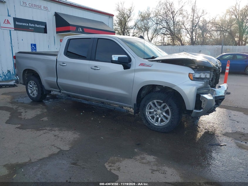 CHEVROLET SILVERADO 1500 LT