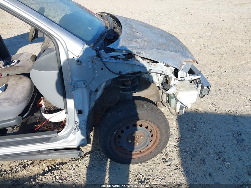 JTDBT123XY0035024 2000 TOYOTA ECHO photo no. 14