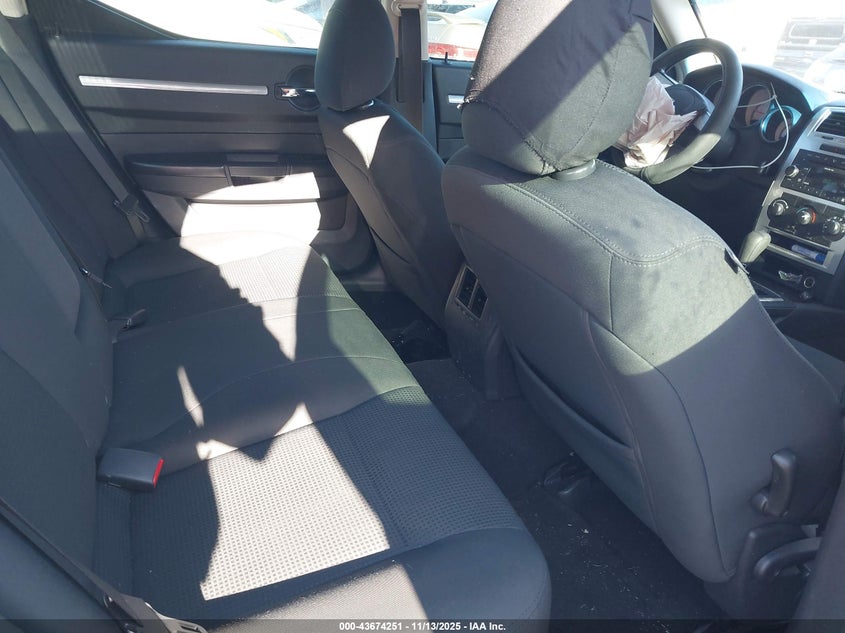 2009 Dodge Charger Sxt VIN: 2B3LA33V89H610838 Lot: 43674251