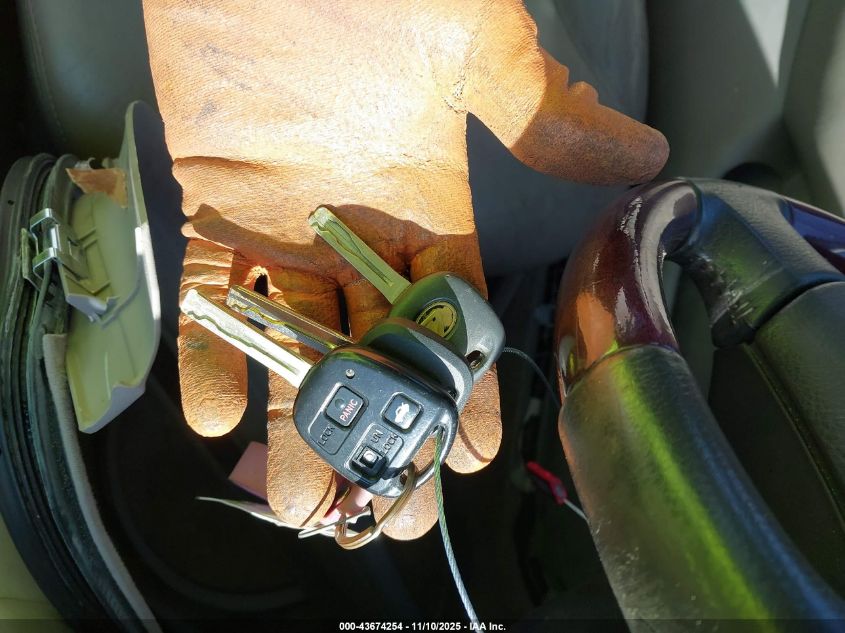 2003 Lexus Es 300 VIN: JTHBF30G035038498 Lot: 43674254