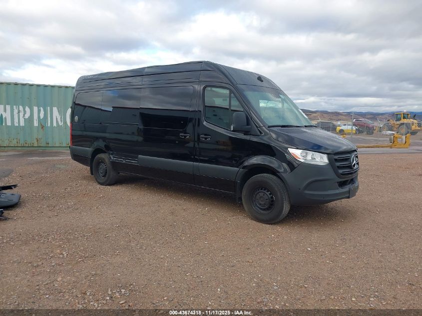 MERCEDES-BENZ SPRINTER HIGH ROOF 4-CYL DIESEL HO