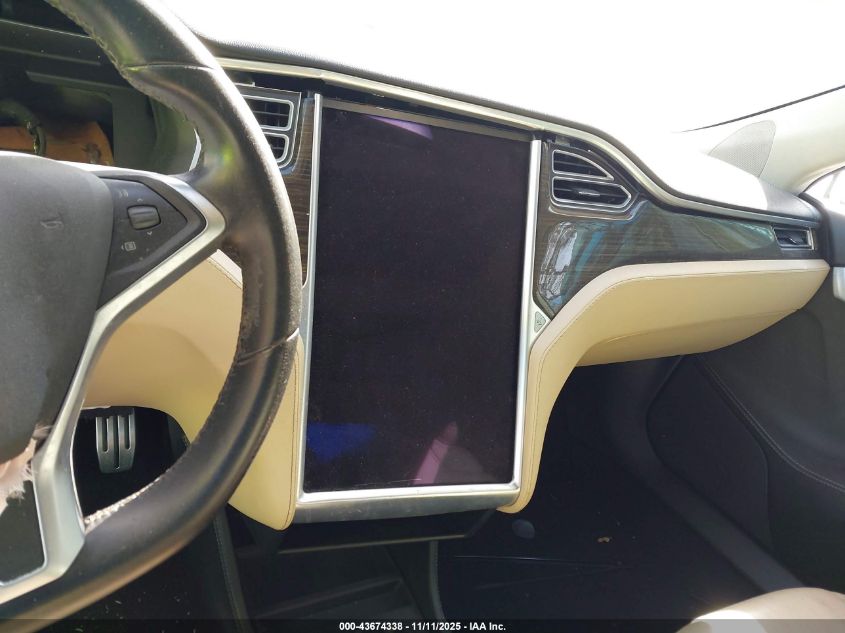 2014 Tesla Model S P85 VIN: 5YJSA1H15EFP43884 Lot: 43674338