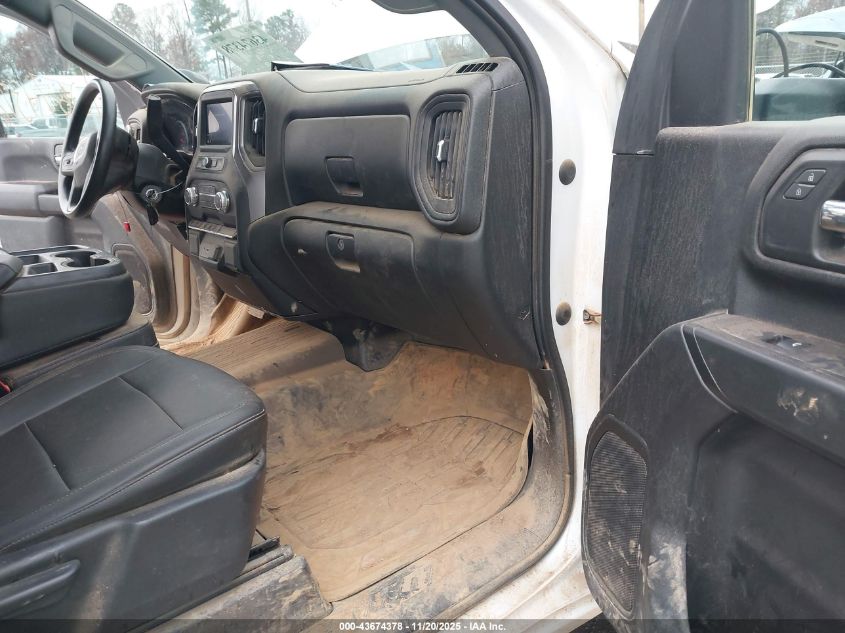 2022 GMC Sierra 2500Hd 4Wd Long Bed Pro VIN: 1GT49LE70NF177764 Lot: 43674378