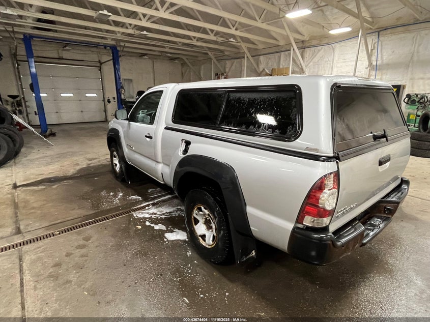 5TEPX4EN9AZ733364 2010 TOYOTA TACOMA photo no. 3