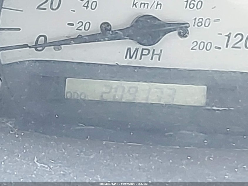 2003 Toyota Echo VIN: JTDBT123835032991 Lot: 43674418