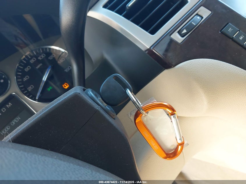 2008 Cadillac Escalade Standard VIN: 1GYFK63848R253798 Lot: 43674423