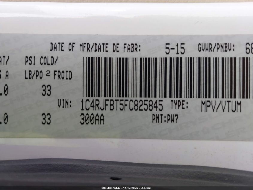 2015 Jeep Grand Cherokee Limited VIN: 1C4RJFBT5FC825845 Lot: 43674447