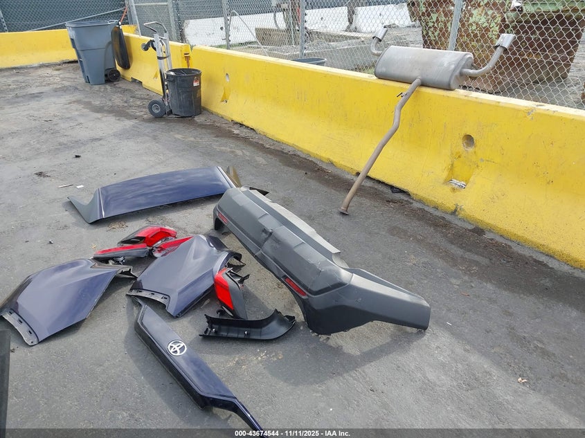 2020 TOYOTA RAV4 XLE PREMIUM 2T3C1RFV6LW060723