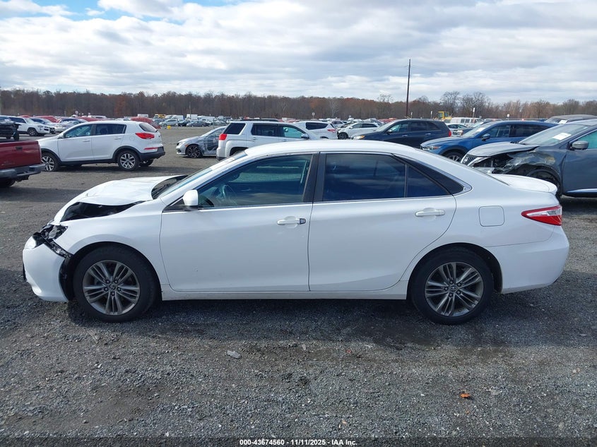 4T1BF1FK3GU558784 2016 TOYOTA CAMRY photo no. 14