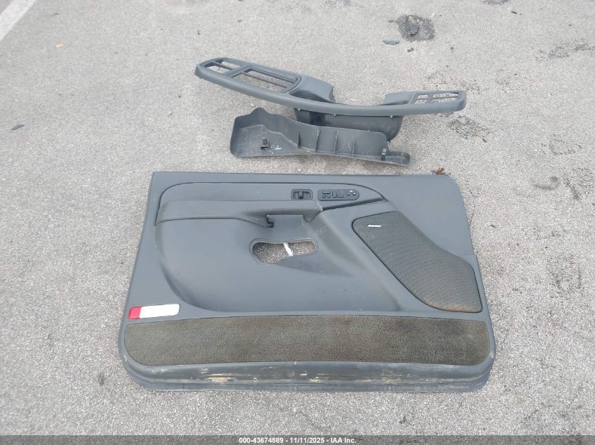 2003 Chevrolet Avalanche 1500 VIN: 3GNEK13T03G121341 Lot: 43674589