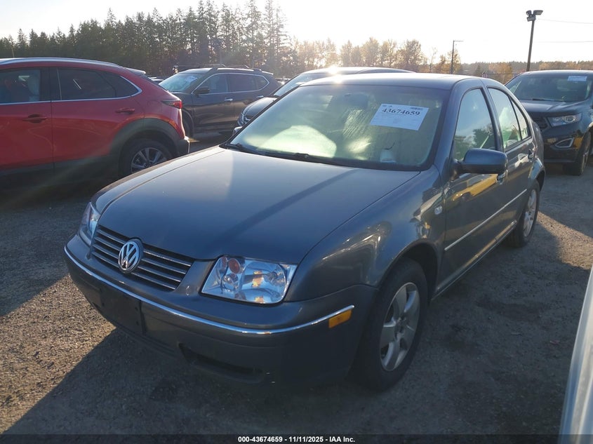 3VWSK69M05M033318 2005 VOLKSWAGEN JETTA photo no. 2