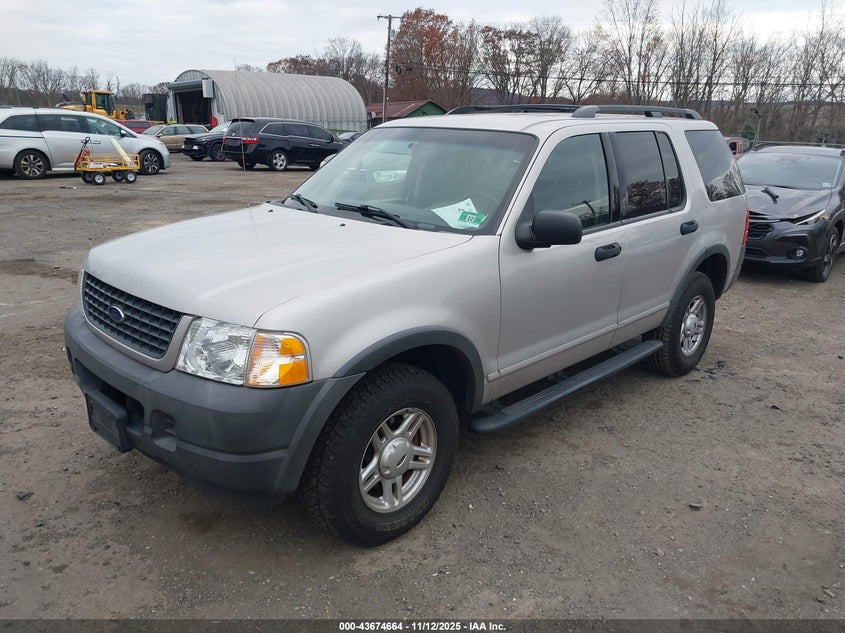 1FMZU62K13UC67864 2003 FORD EXPLORER photo no. 2