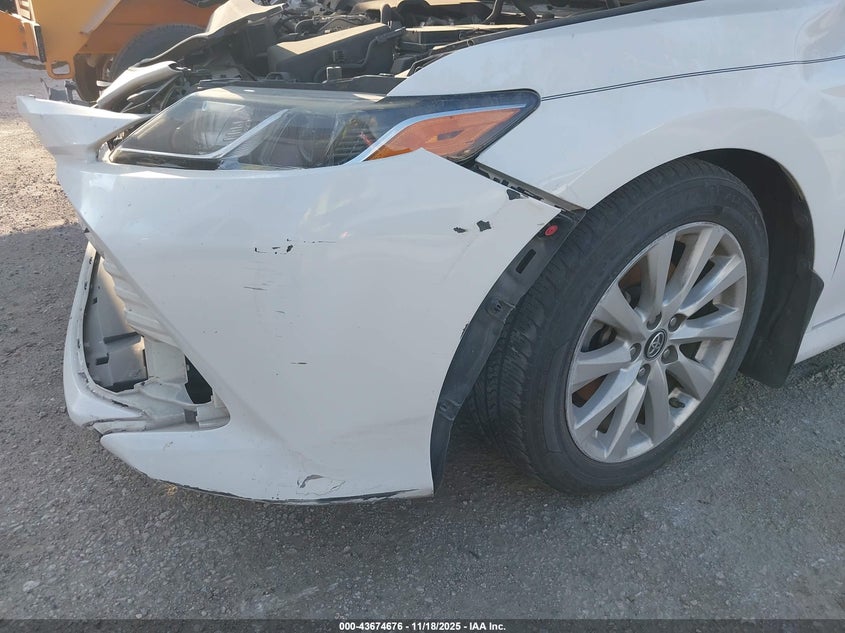 4T1B11HK7KU784217 2019 TOYOTA CAMRY photo no. 13