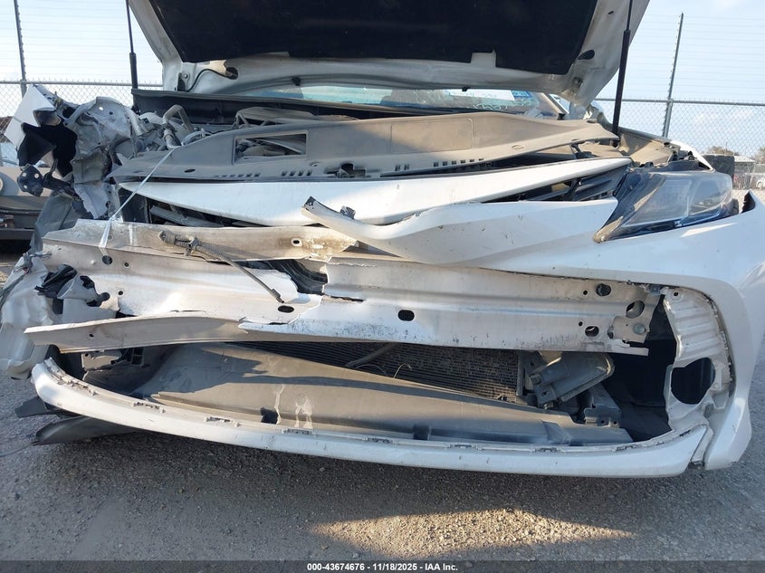 4T1B11HK7KU784217 2019 TOYOTA CAMRY photo no. 14