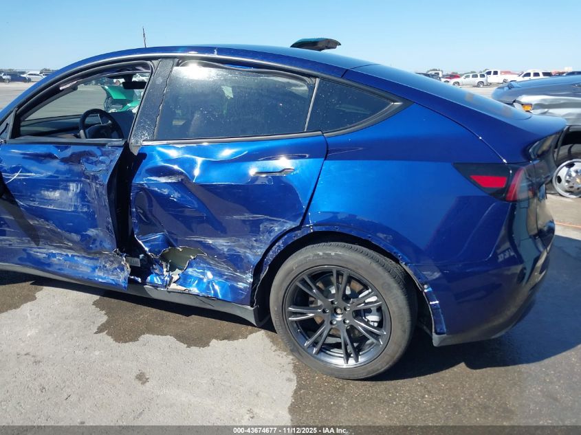 2024 Tesla Model Y Long Range Dual Motor All-Wheel Drive VIN: 7SAYGAEE6RF155047 Lot: 43674677