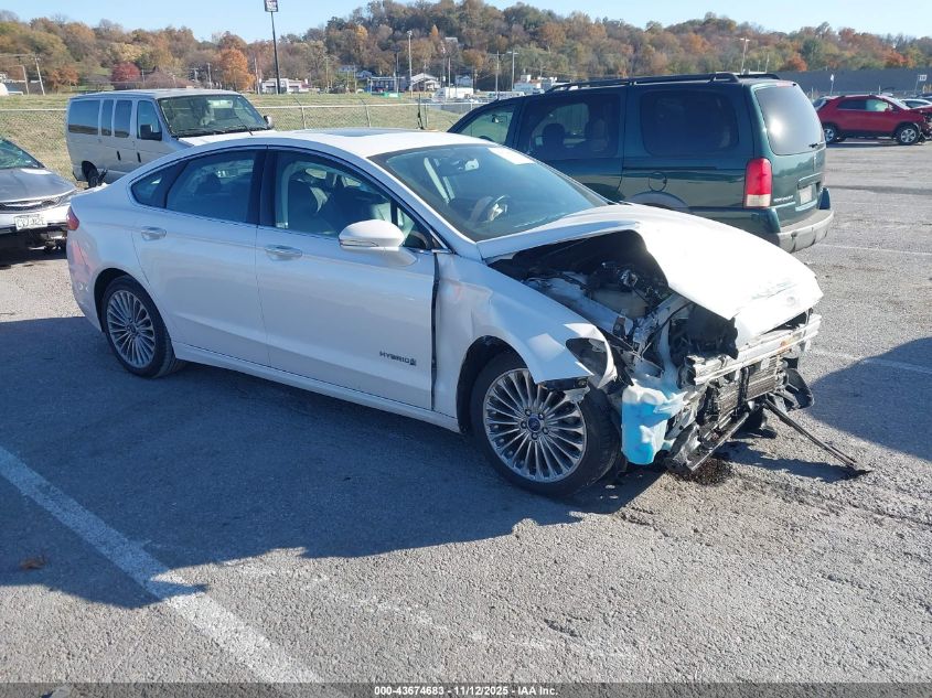 FORD FUSION HYBRID TITANIUM
