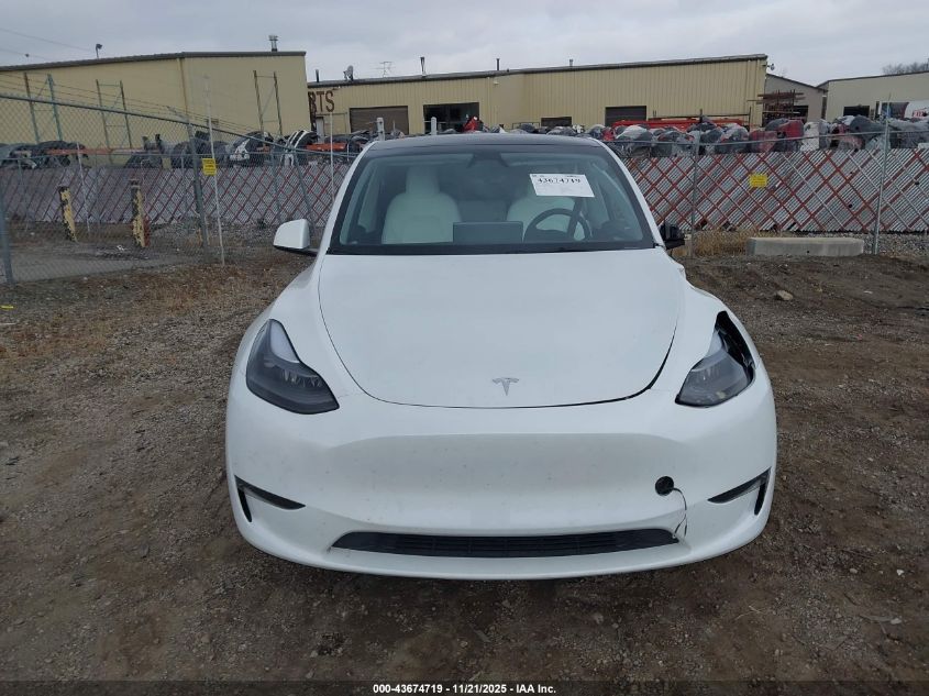 2024 Tesla Model Y Performance Dual Motor All-Wheel Drive VIN: 7SAYGDEF9RA281328 Lot: 43674719