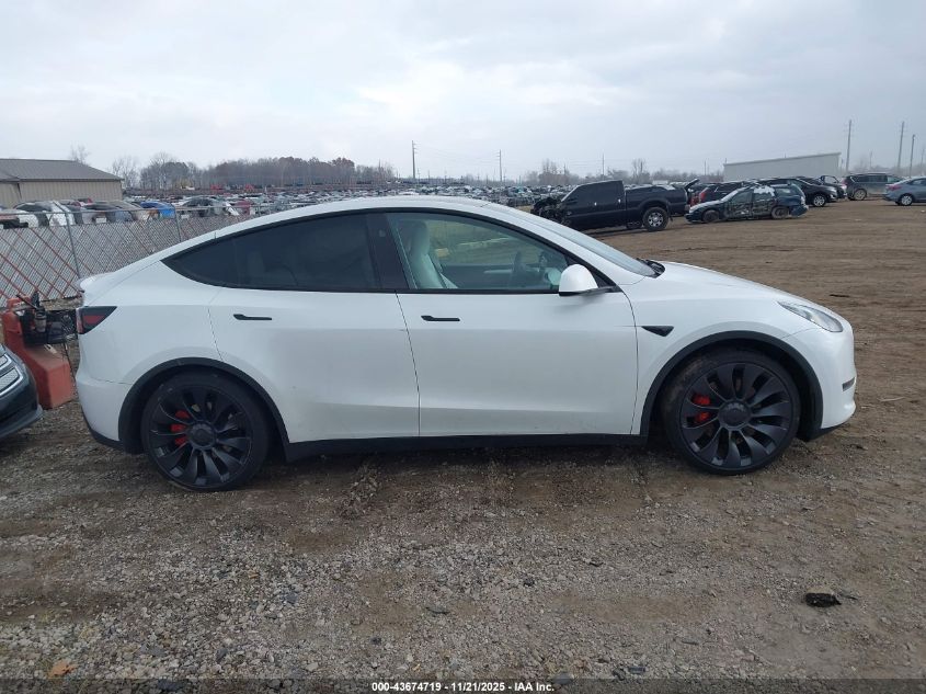 2024 Tesla Model Y Performance Dual Motor All-Wheel Drive VIN: 7SAYGDEF9RA281328 Lot: 43674719