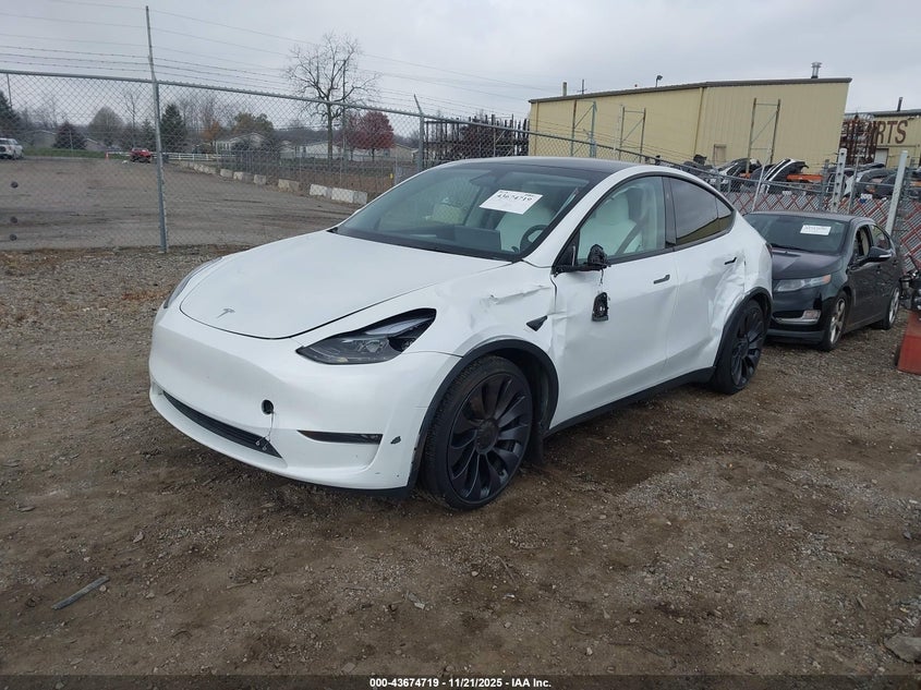 2024 Tesla Model Y Performance Dual Motor All-Wheel Drive