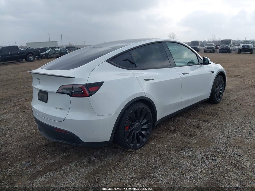 2024 Tesla Model Y Performance Dual Motor All-Wheel Drive