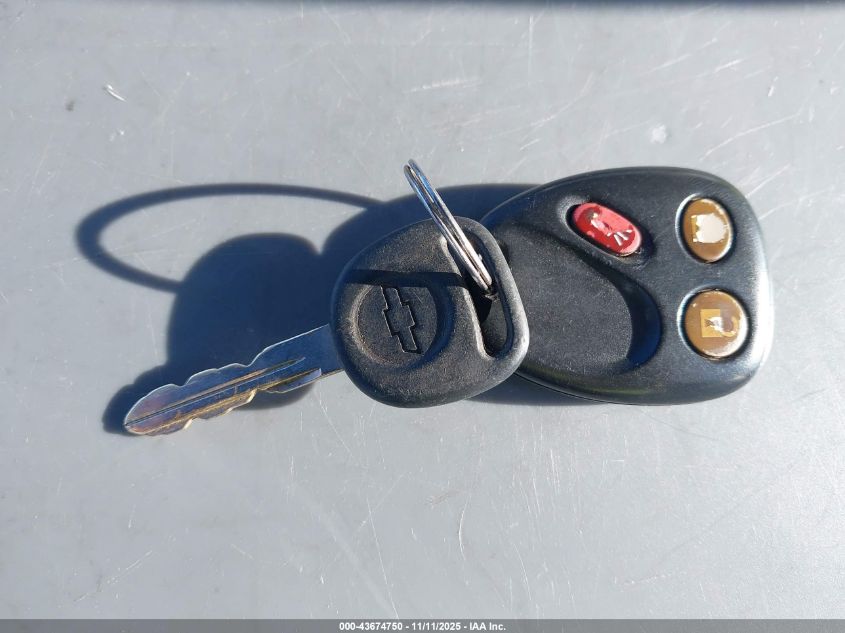 2003 Chevrolet Silverado 3500 Ls/Lt VIN: 1GCJK33103F194275 Lot: 43674750