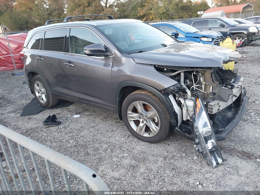 TOYOTA HIGHLANDER LIMITED