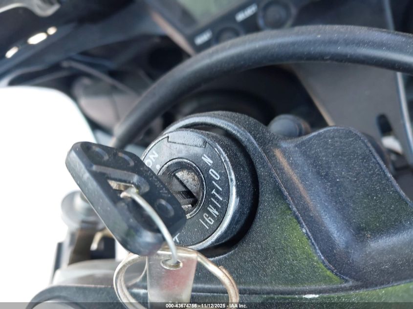 2002 Yamaha Yzfr1 VIN: JYARN10E62A001074 Lot: 43674756