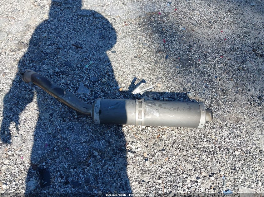 2002 Yamaha Yzfr1 VIN: JYARN10E62A001074 Lot: 43674756