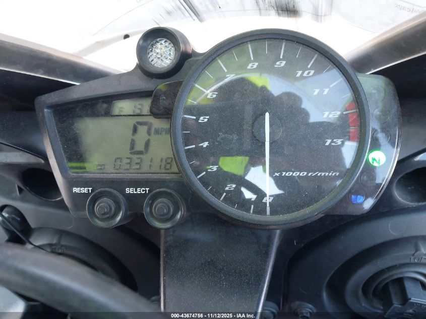 2002 Yamaha Yzfr1 VIN: JYARN10E62A001074 Lot: 43674756