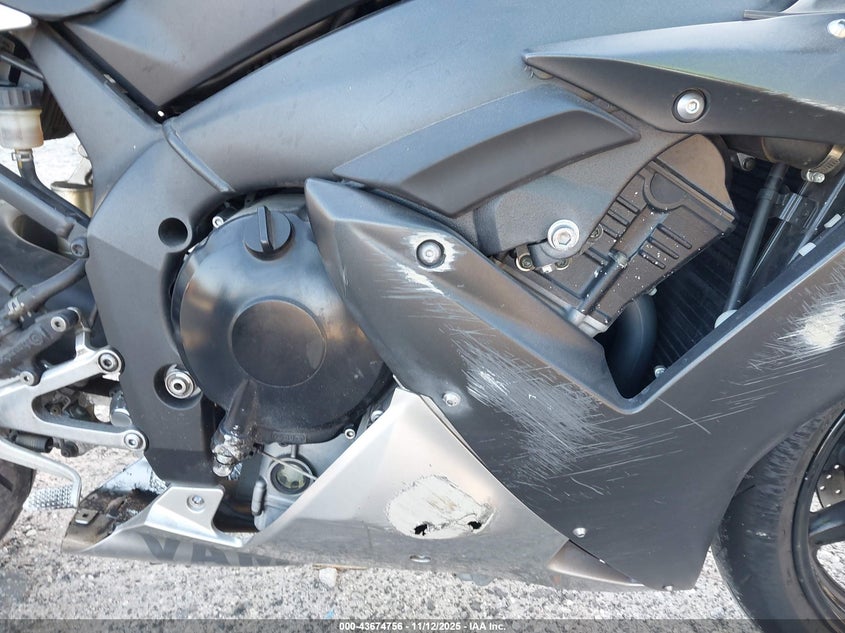 2002 Yamaha Yzfr1 VIN: JYARN10E62A001074 Lot: 43674756