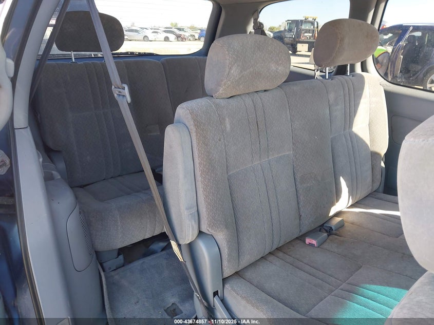 2001 Toyota Sienna Ce VIN: 4T3ZF19C81U336694 Lot: 43674857