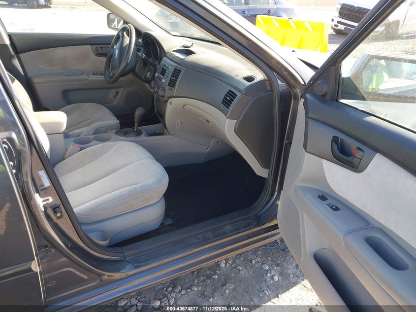 KNAGG4A88A5433962 2010 KIA OPTIMA photo no. 5