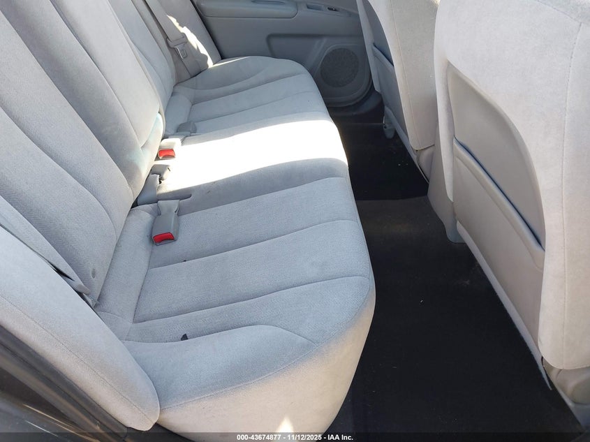 KNAGG4A88A5433962 2010 KIA OPTIMA photo no. 8
