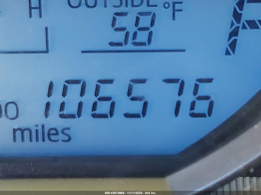 2015 TOYOTA RAV4 LE JTMZFREV3FD055087