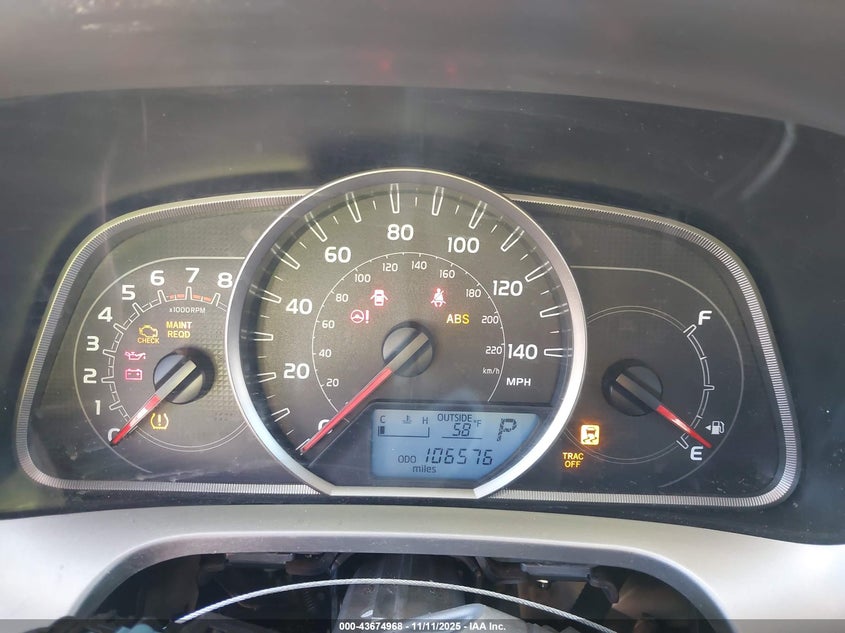 2015 TOYOTA RAV4 LE JTMZFREV3FD055087