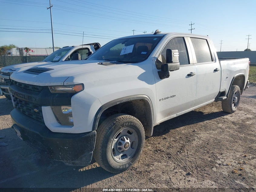 1GC4YLEY7NF180348 2022 CHEVROLET SILVERADO photo no. 2