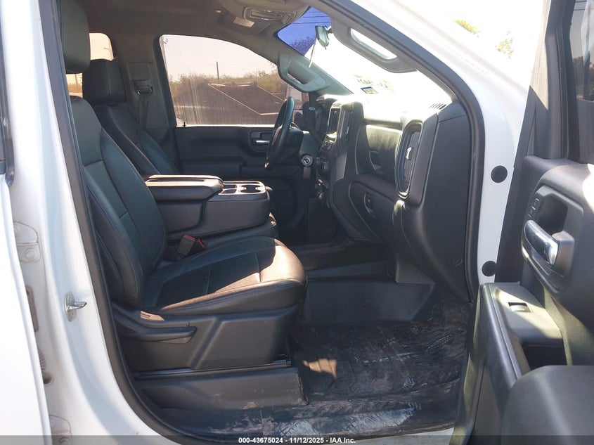 1GC5YLEY9PF163610 2023 CHEVROLET SILVERADO photo no. 6