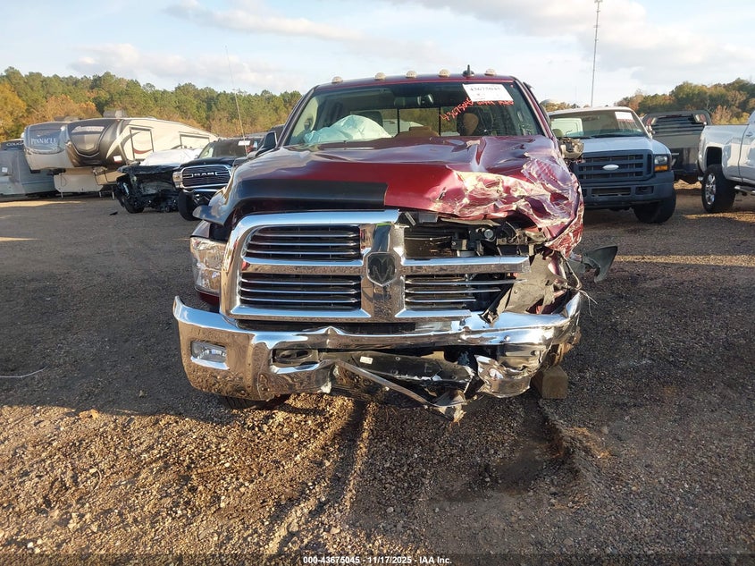 2017 Ram 3500 Lone Star 4X2 8' Box VIN: 3C63RPHL1HG765954 Lot: 43675045