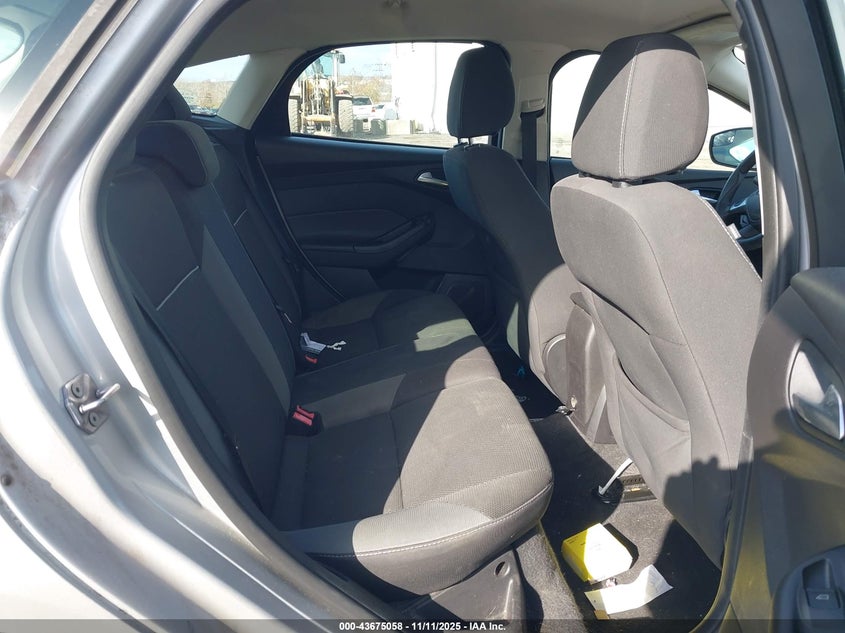 2013 FORD FOCUS SE 1FADP3K28DL180285