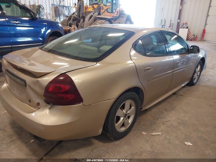 2G2WP522X41261443 2004 PONTIAC GRAND PRIX photo no. 4