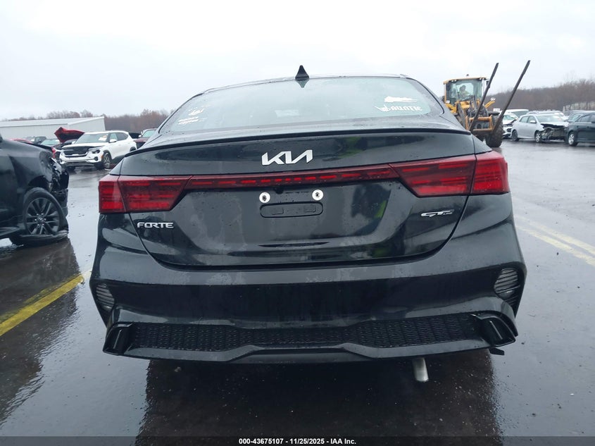 2023 Kia Forte Gt-Line VIN: 3KPF54AD8PE582192 Lot: 43675107
