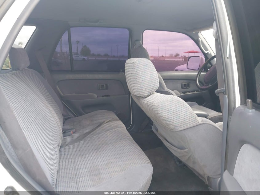 JT3GN86R0V0036982 1997 TOYOTA 4RUNNER photo no. 8