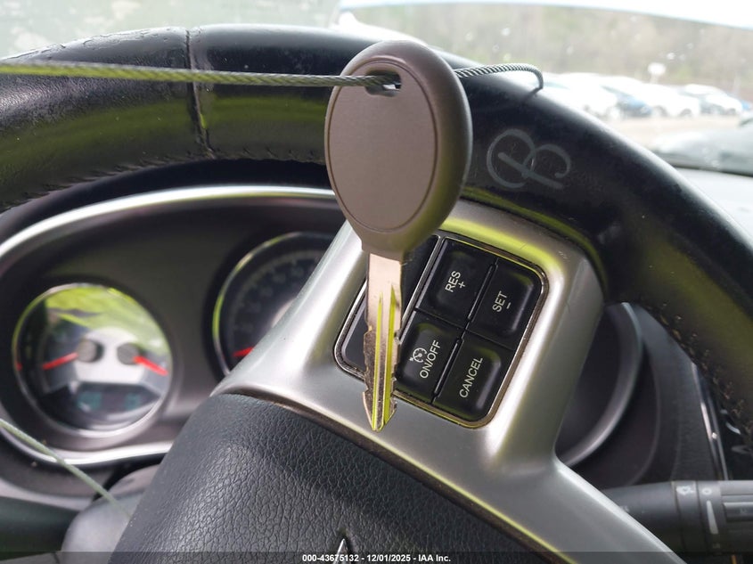 2011 Chrysler 200 Touring VIN: 1C3BC1FB2BN585673 Lot: 43675132